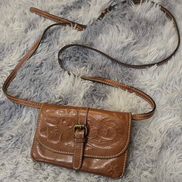Patricia Nash• Torri leather brown crossbody bag w/ tooled floral pattern. - Picture 3 of 16